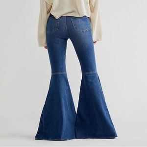 Free People just Float on Flare high rise jeans in Jericho blue. 31 new with tag
